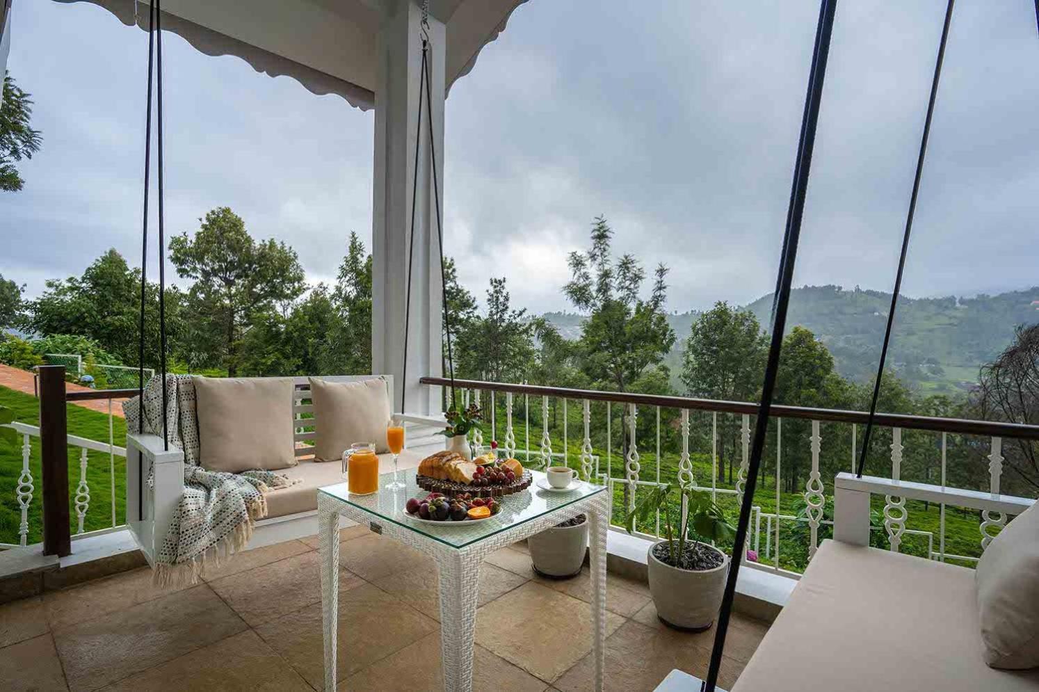 Lohonostays Villa Lansdowne Кунур Экстерьер фото